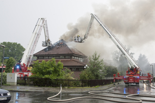 Ulrich Simons - NAK Moreller Weg - Dachstuhlbrand